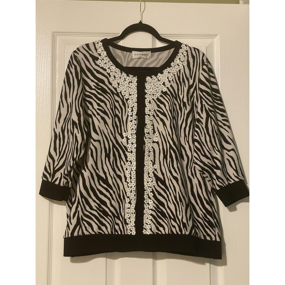 C.D.Daniels Sweater Womens XL Black Zebra Animal Print Sequin Pullover Knit